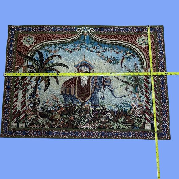 Vtg Bombay Company Elephant Tapestry-26”x36”-EUC - Picture 9 of 10